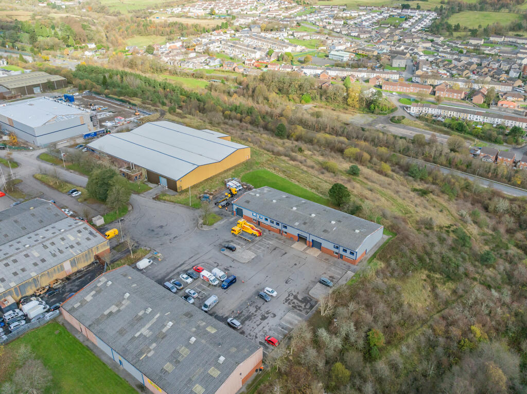 Units 7&8 Heads of the Valleys Ind. Est. WEB-65.jpg