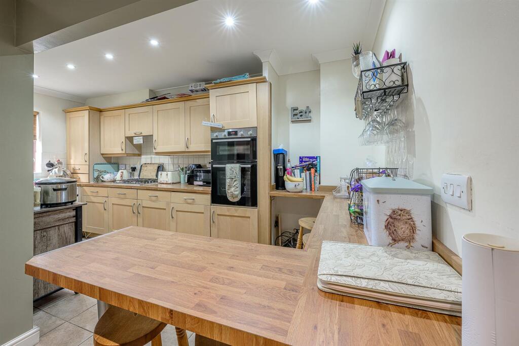 House in Dudley - View 3