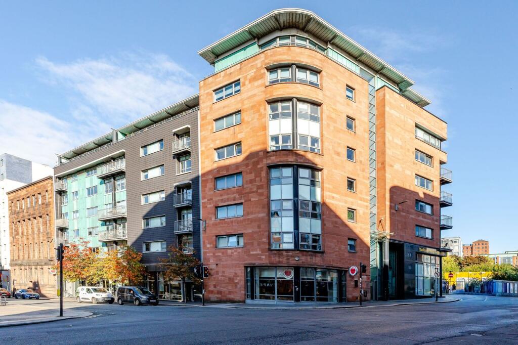 Main image of property: High Street, Glasgow, G1
