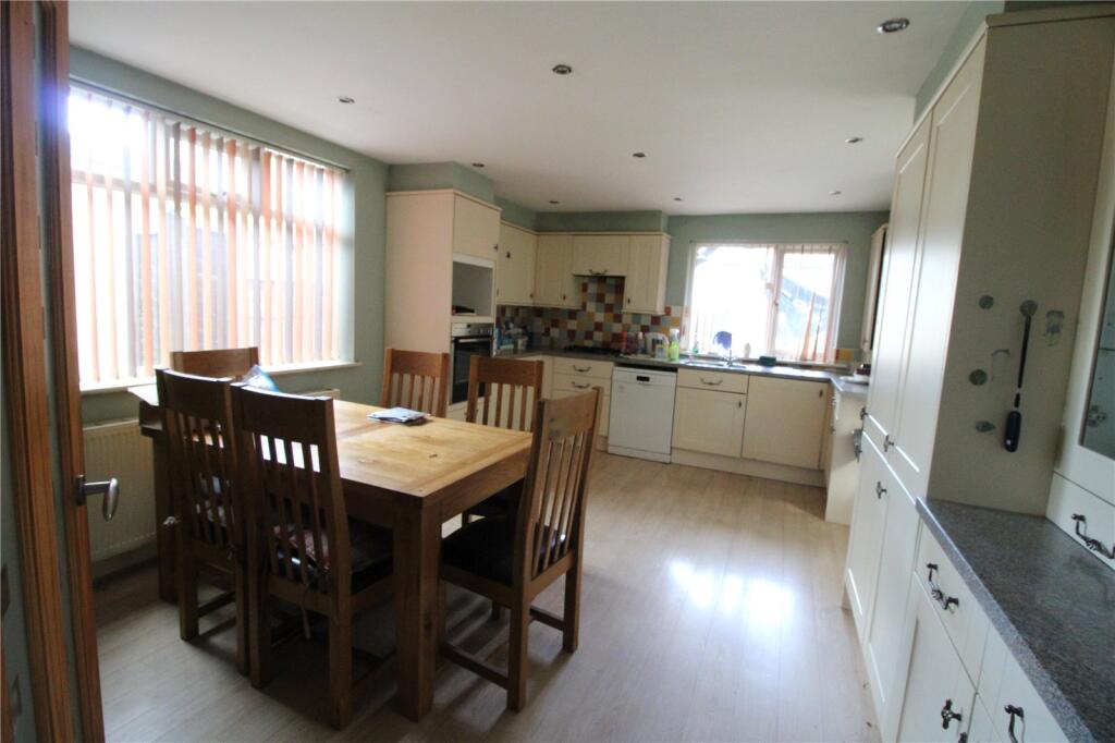 Apartment in Bournemouth - View 5
