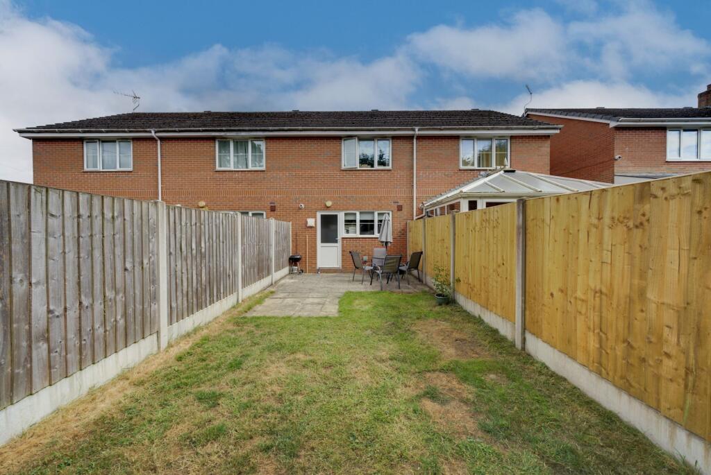 Lorena Close, Biddulph, ST8 photo 3