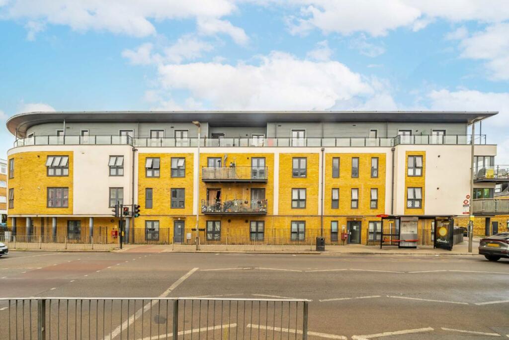 Main image of property: Garratt Lane, Tooting