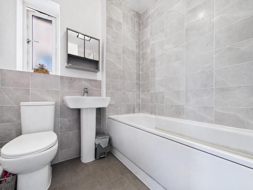 House in Wolverhampton, West Midlands - View 5