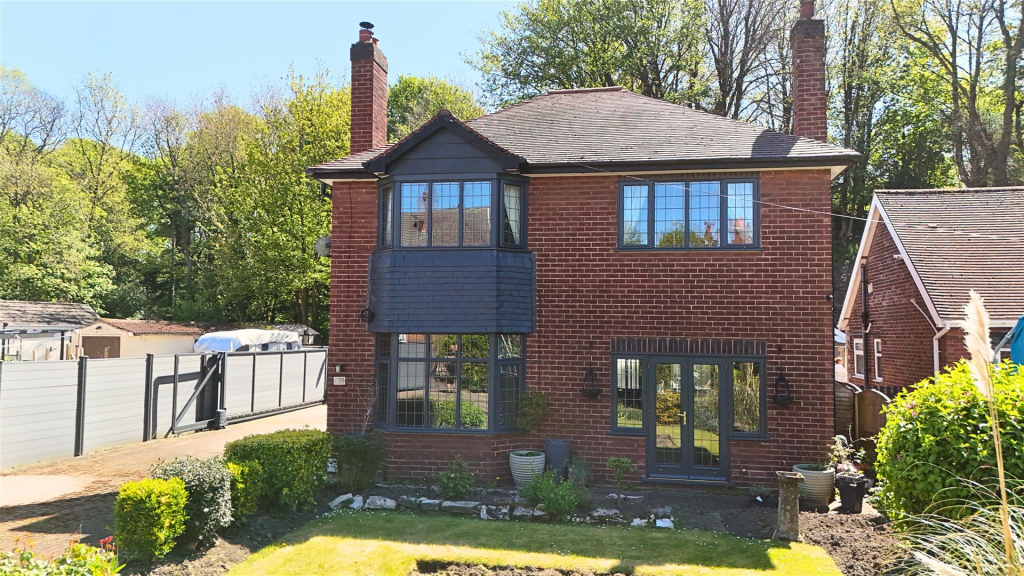 Main image of property: Wakefield Road, Pontefract