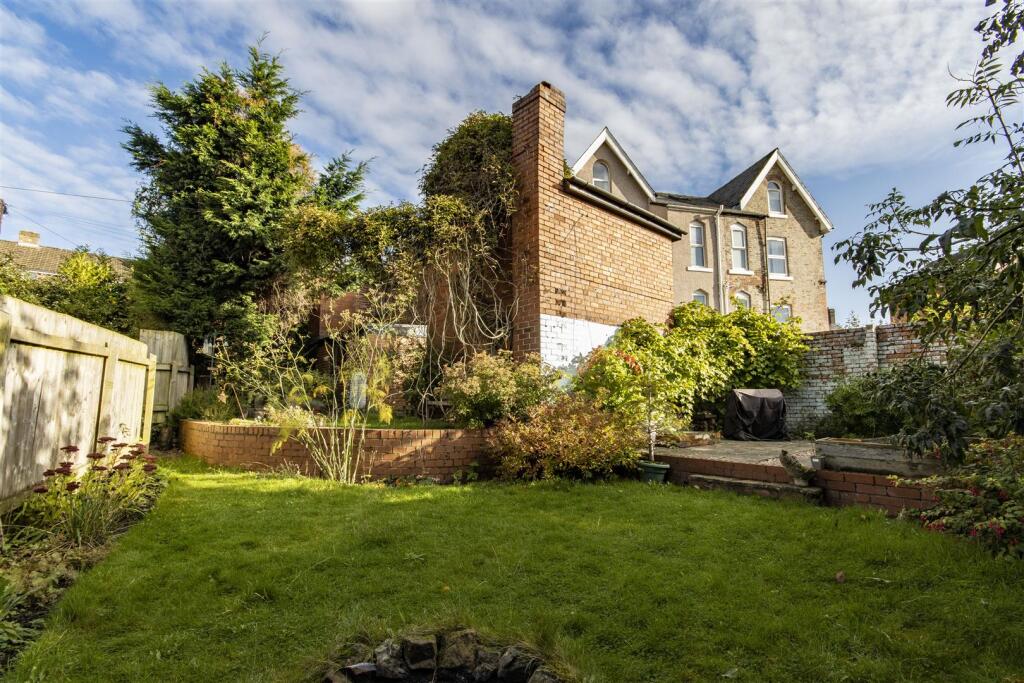 House in Sheffield - View 4