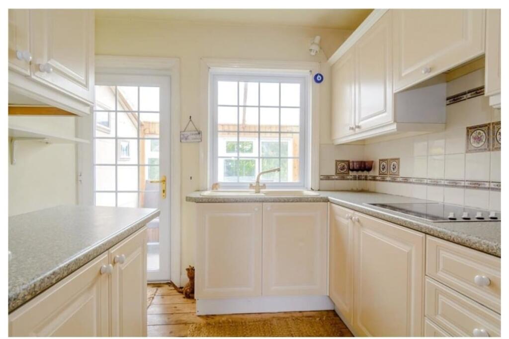Devonshire Road, Bathampton, BA2 photo 4
