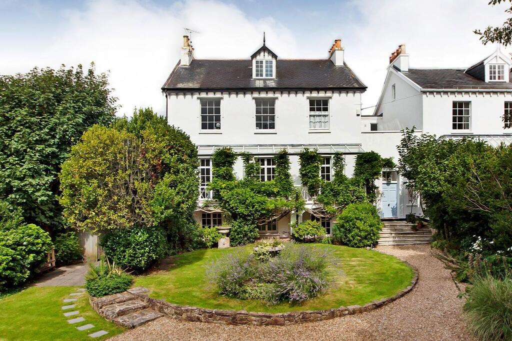 Main image of property: St Leonards Place, Exeter, Devon EX2