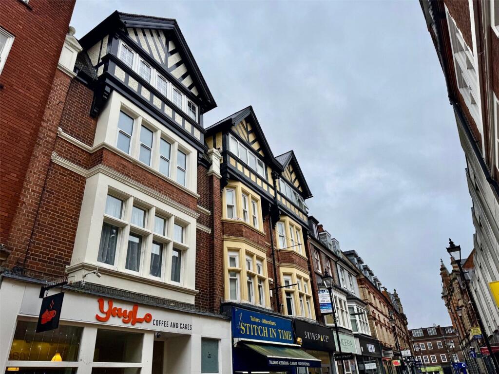 Main image of property: Cross Street, Reading, RG1