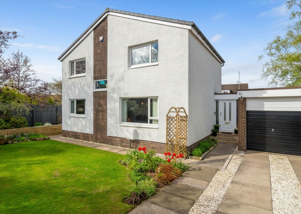 Main image of property: Craigmarloch Avenue, Torrance, G64