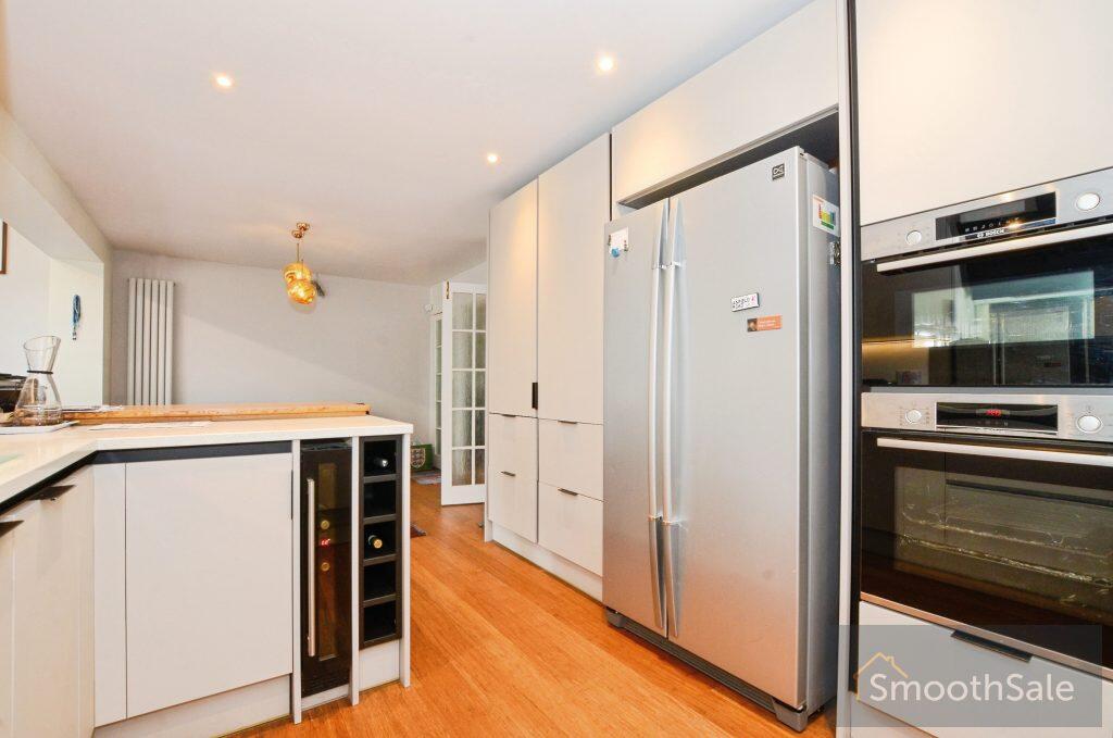 House in St Albans, Jersey Farm, Sandridge - More