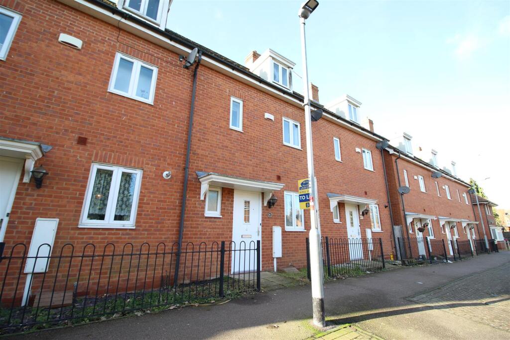 Main image of property: Charlottes Row, Rushden, NN10 9WG