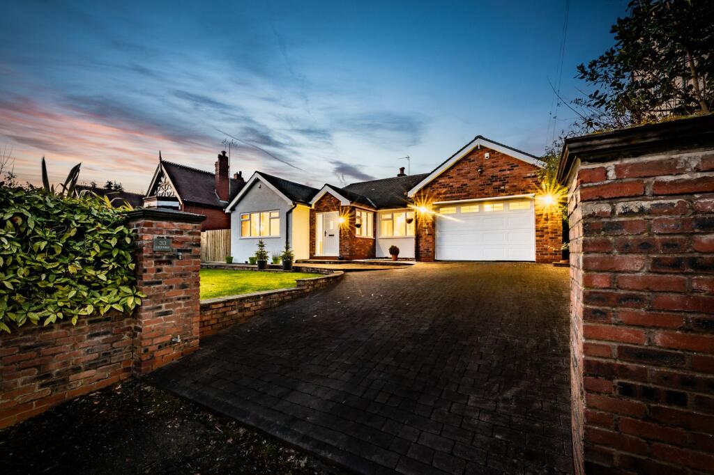 Main image of property: Higham Lane , Gee Cross, Hyde