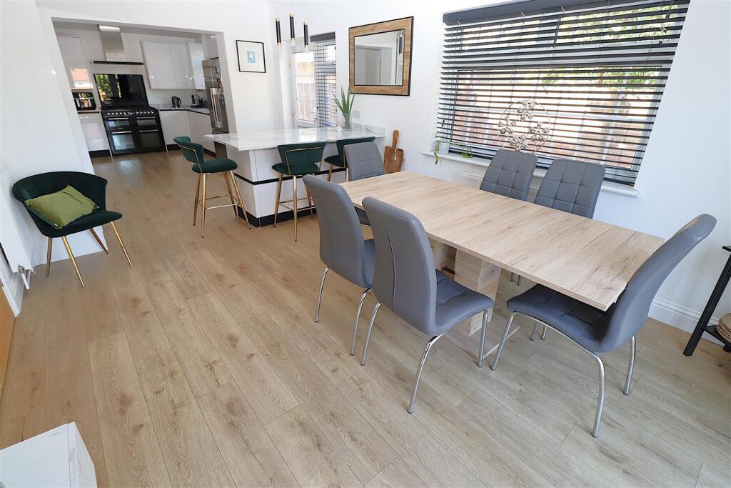 House in Rochester - View 5