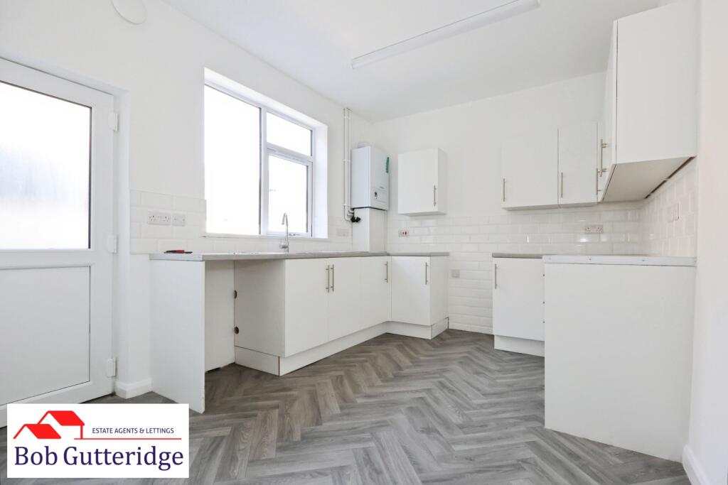 House in Newcastle-under-Lyme, Beasley - View 5