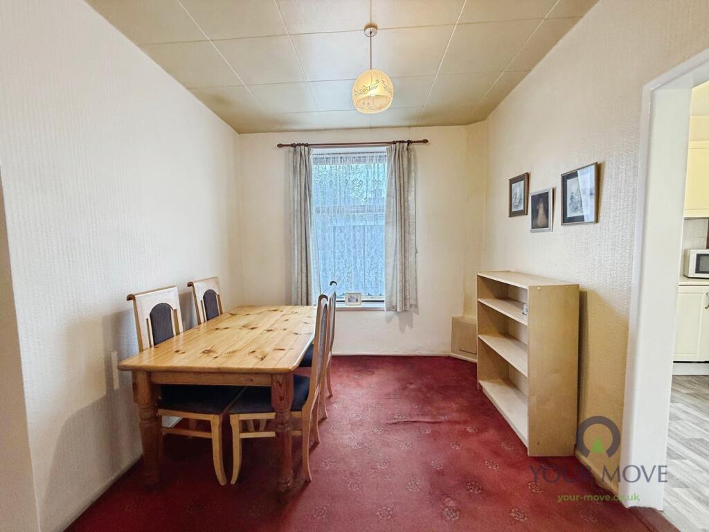 Ferngrove, Bury, Greater Manchester, BL9 photo 4