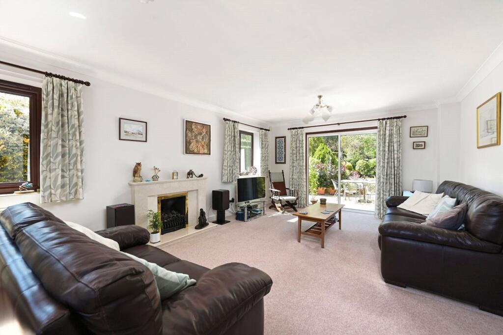 House in Guildford - View 3
