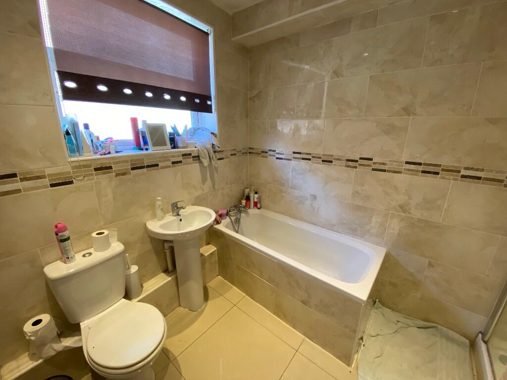 Main image of property: 108b St. Marys Road, Southampton, Hampshire, SO14