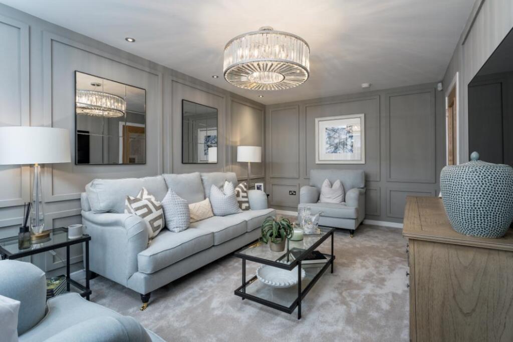 off Montgomerie Park Drive, 
Irvine,
Ayrshire
KA11 2FY photo 3