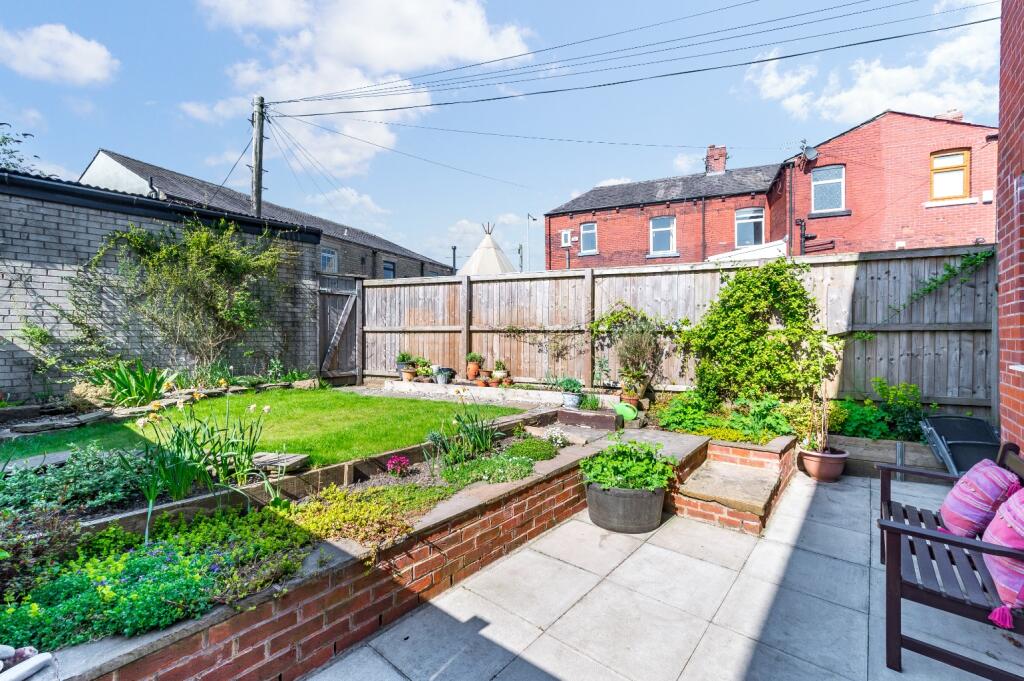 Longsight, Harwood, Bolton, BL2 3 photo 3