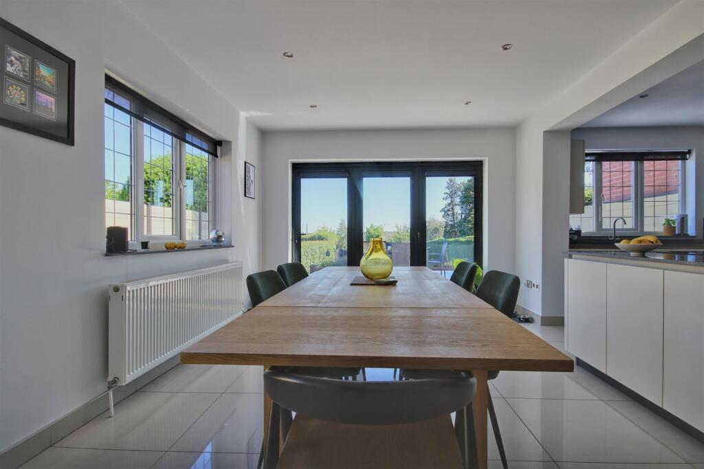 Molescroft Road, Beverley photo 4