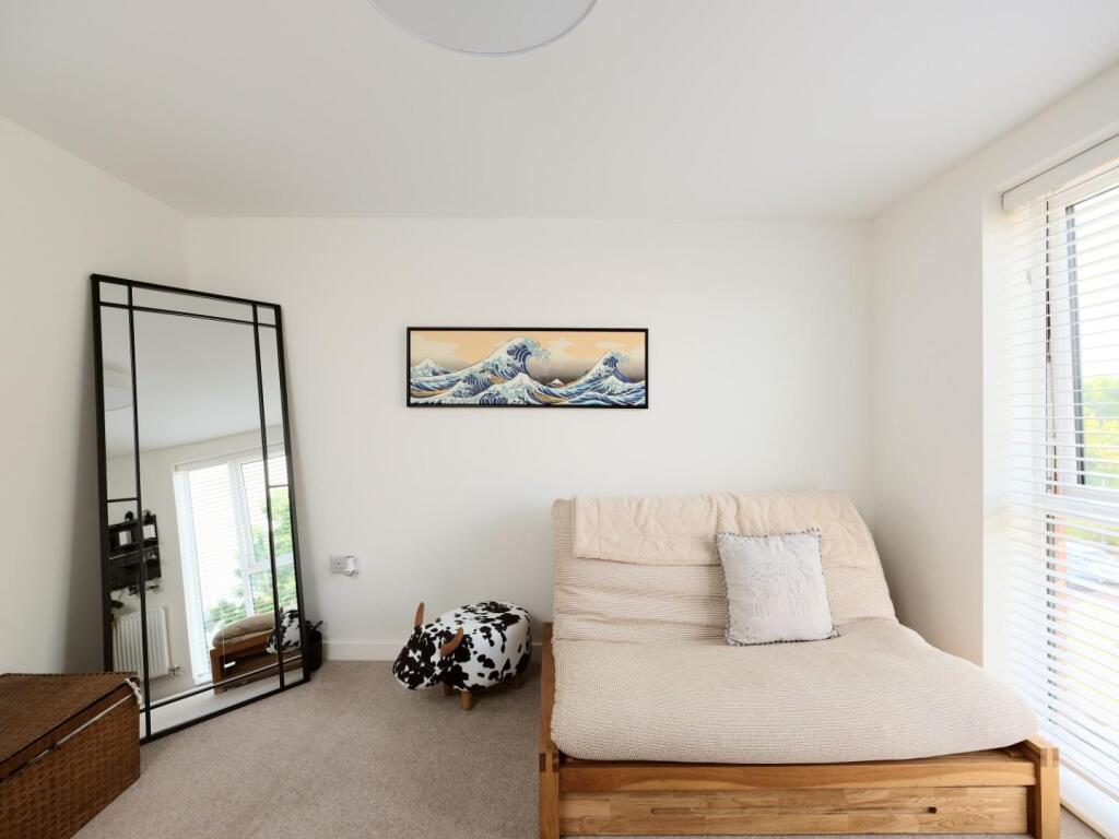 Apartment in Bristol - More