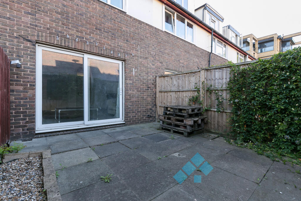 House in London, Bermondsey Spa, Old Kent Road - View 5