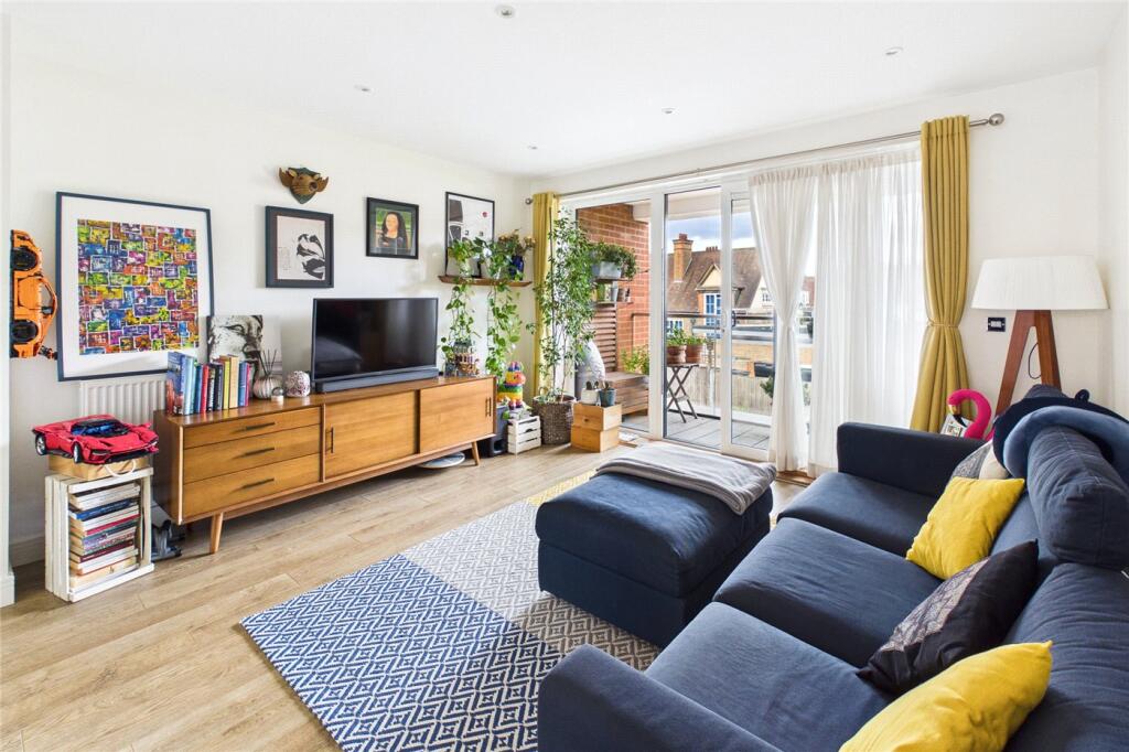 Main image of property: Valley Road, London, SW16