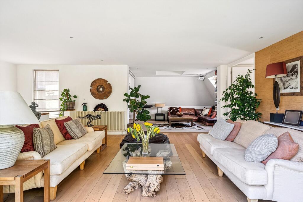 Apartment in London - View 5