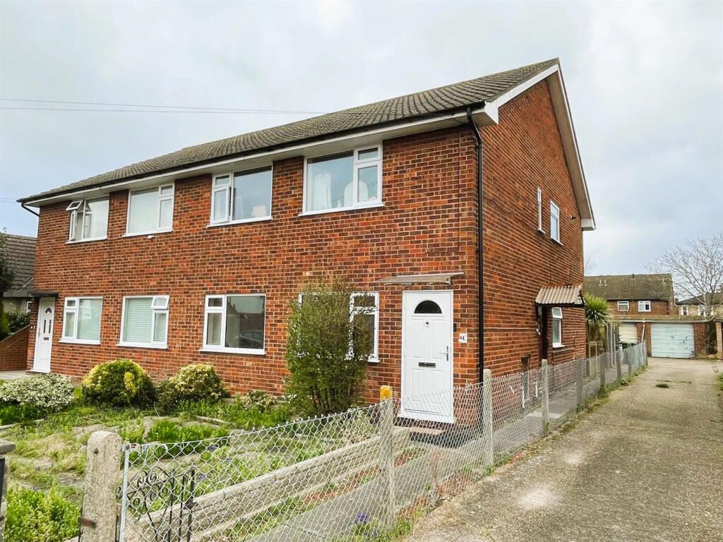 Main image of property: Ashford Crescent, Ashford