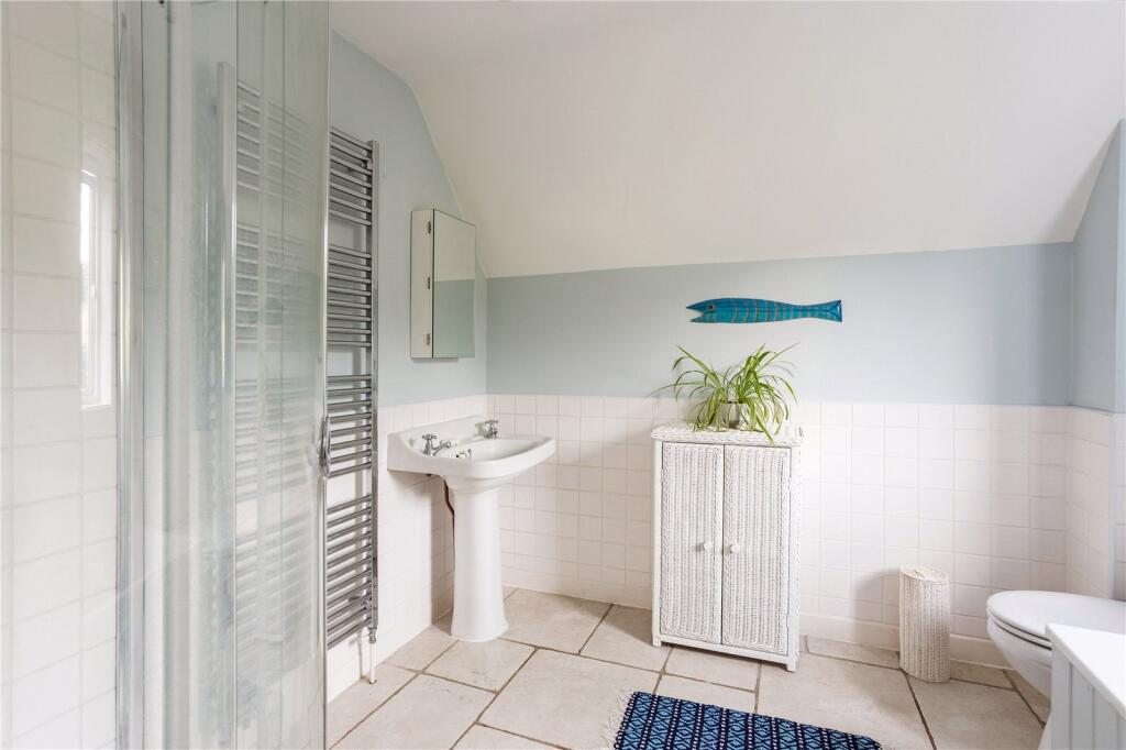 Caudle Green, Cheltenham, Gloucestershire, GL53 - View 5
