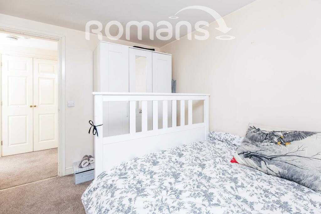 Apartment in Midsomer Norton, Bath and North East Somerset - View 4
