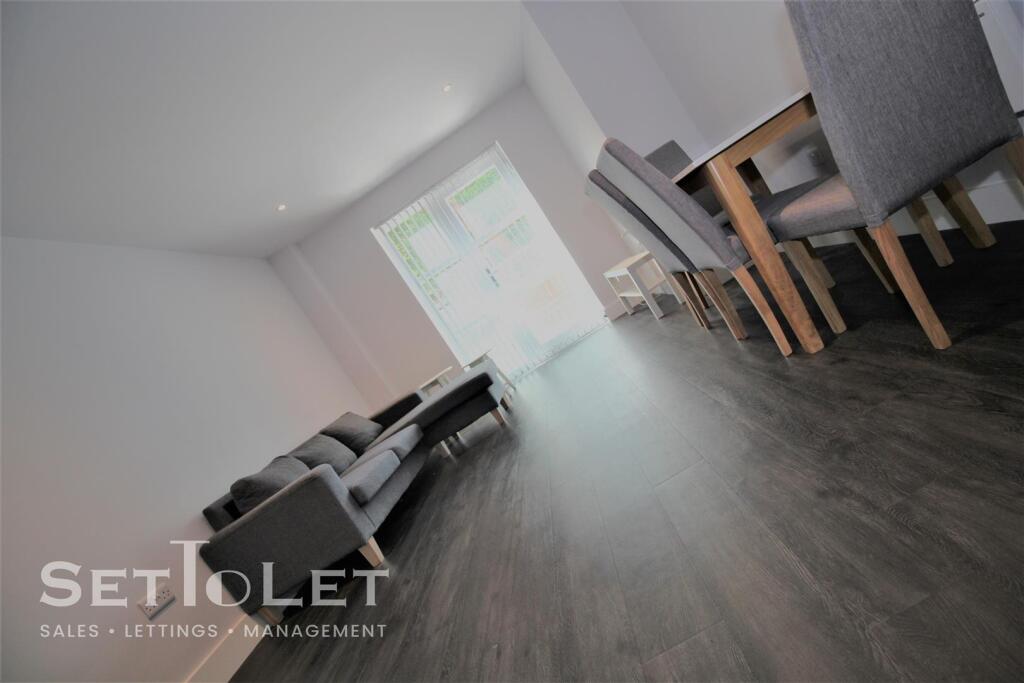 Apartment in Leicester - View 4