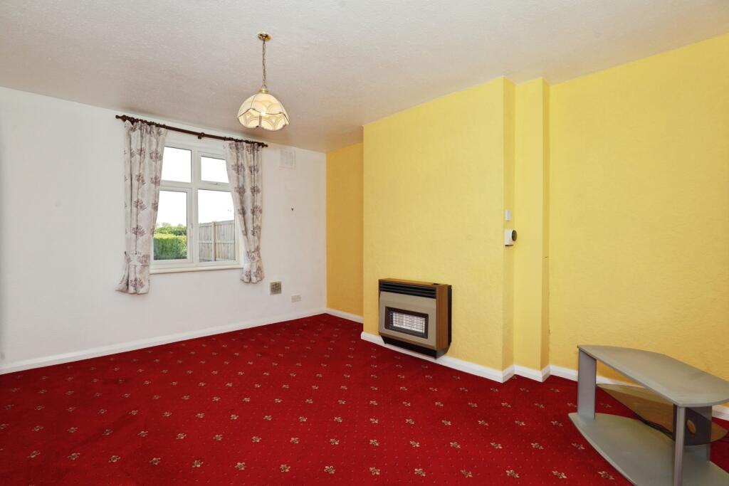 Meadow Grove, Winsford, Cheshire, CW7 photo 3