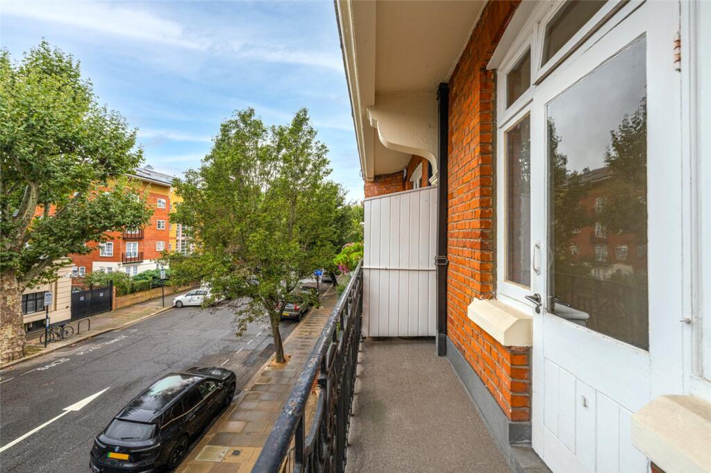 Apartment in London - View 4