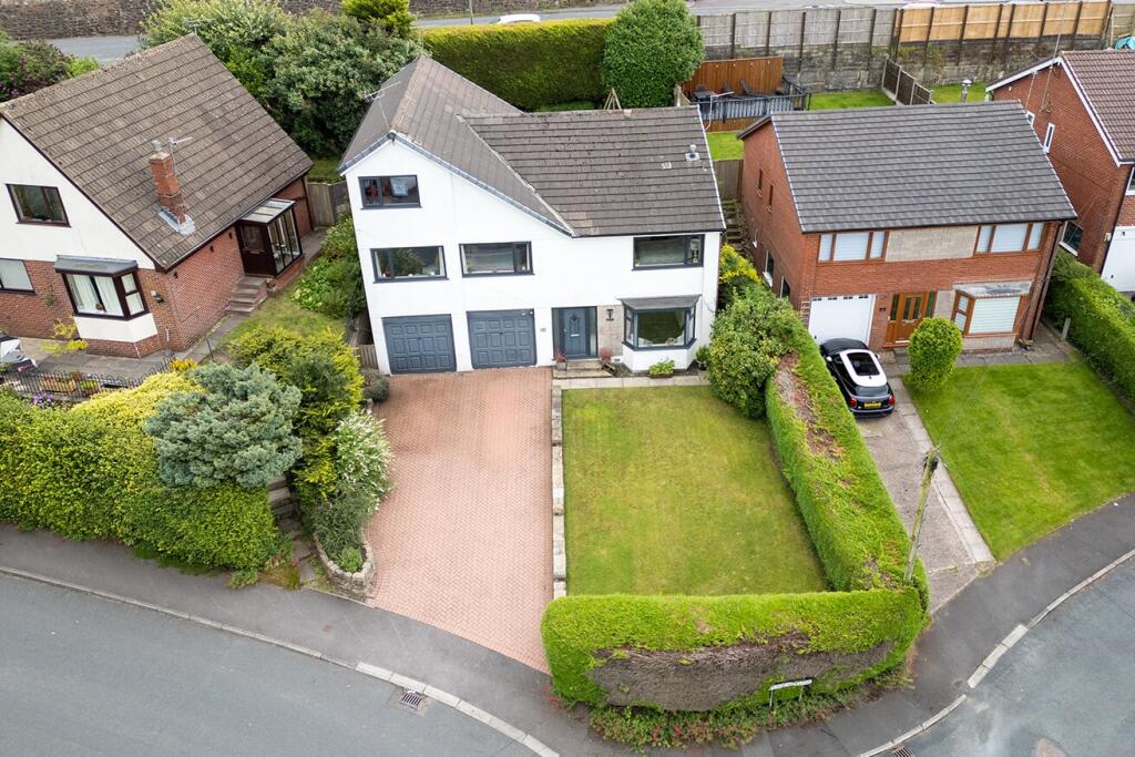 Main image of property: Wyndene Close, Longridge, Preston, Lancs PR3 3