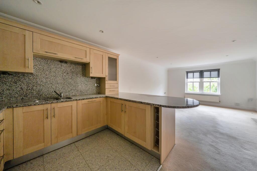Western Lane, Odiham, RG29 photo 2