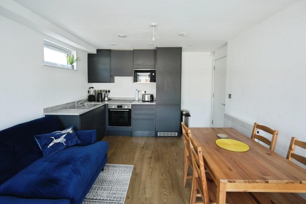 393, Palatine Road - View 6