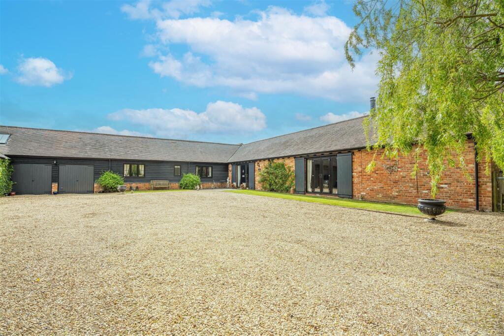 Main image of property: Whaddon Road, Little Horwood, Buckinghamshire