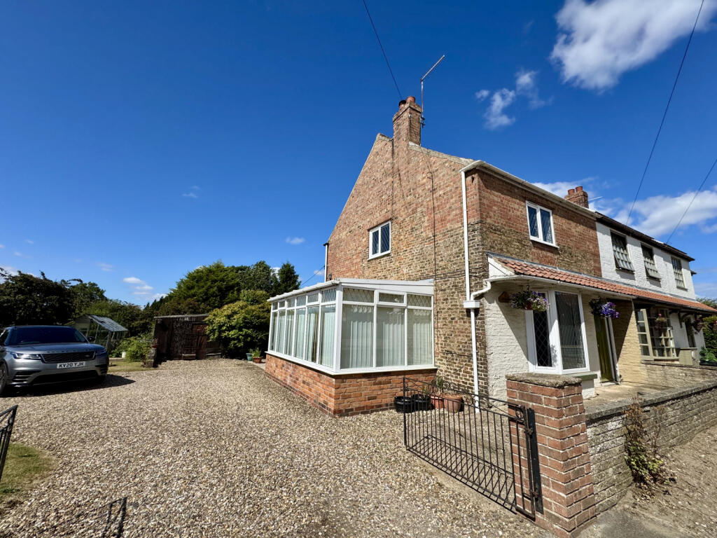 2-bed semi-detached on Main Street, Catwick, HU17 5PH, £275,000