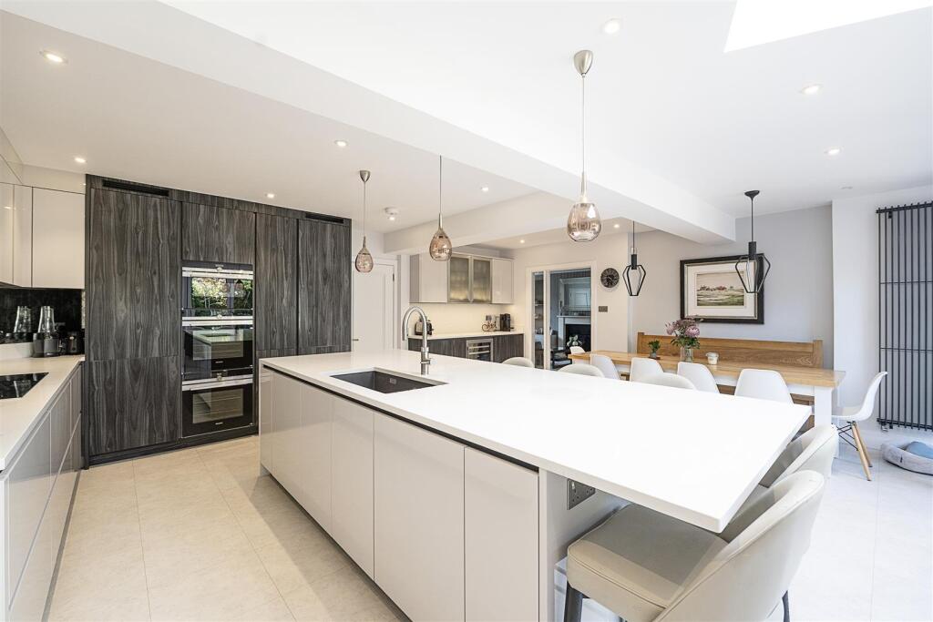 Meadway, Harpenden photo 2