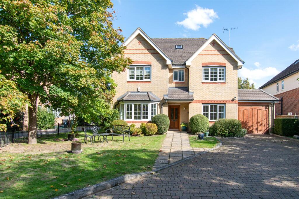 Main image of property: Mount Pleasant Lane, Bricket Wood, St. Albans, Hertfordshire, AL2