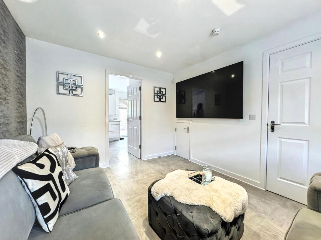 Tillycairn Drive, Glasgow, Glasgow City photo 4