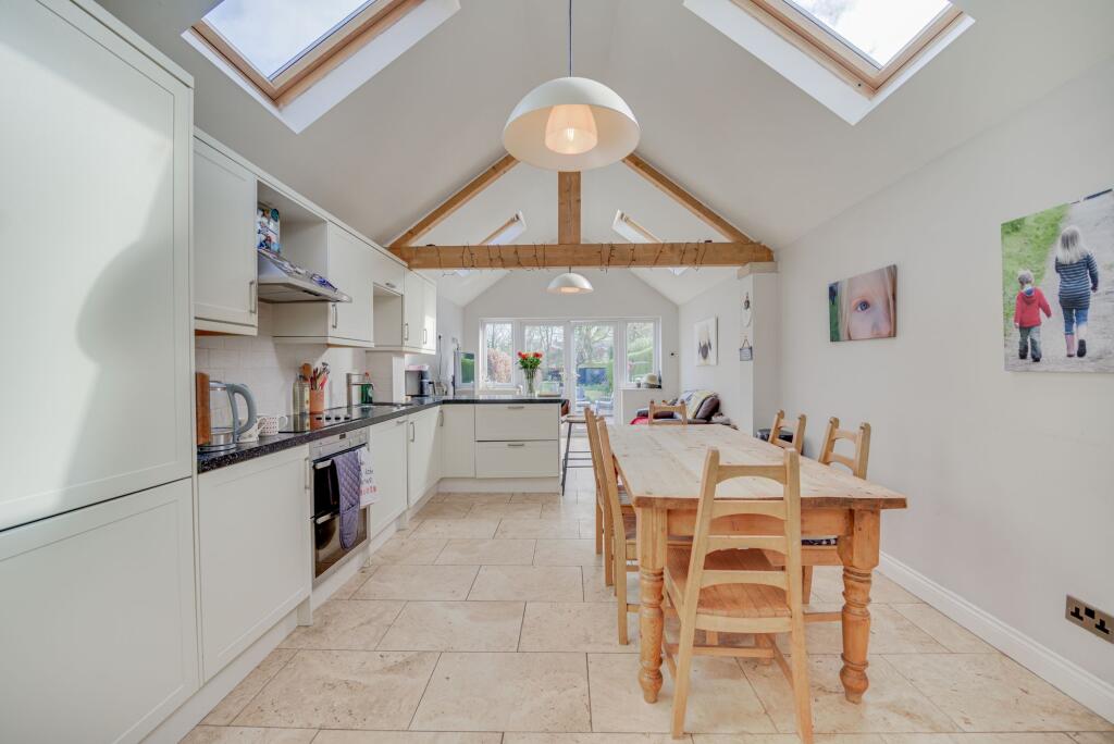Heath Road, Sandbach, CW11 - View 2