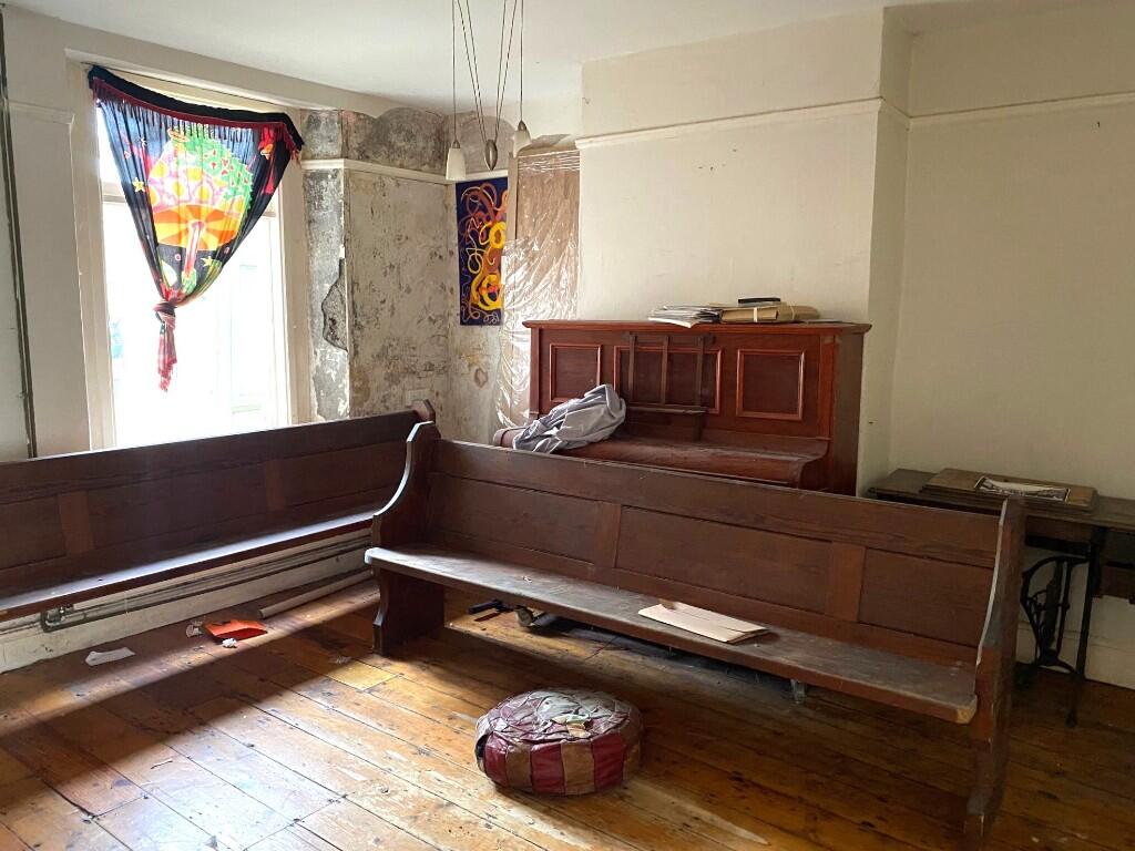 House in Bath - View 3
