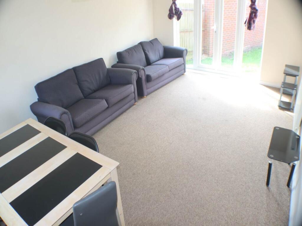 House in St Albans - View 2