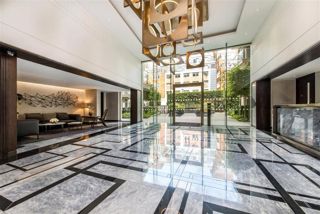 Apartment in London - View 4