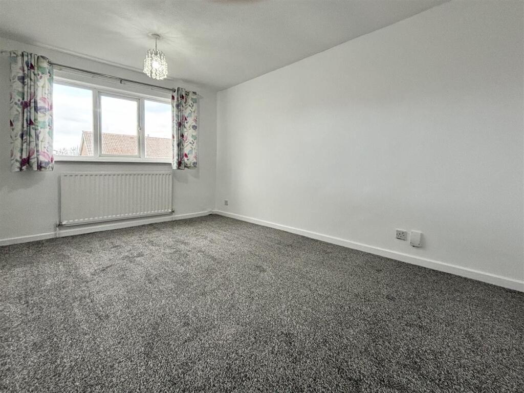 Additional image 9 of Hunters Park Avenue, Clayton, Bradford