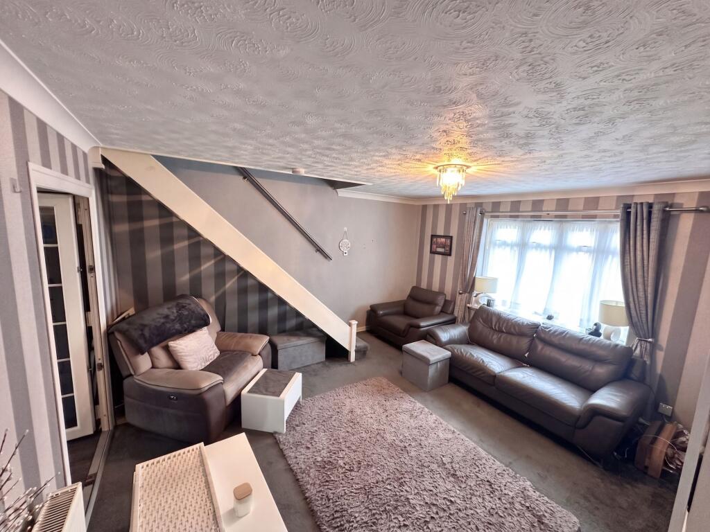 House in Rochester - View 2