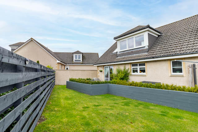 House in Dundee, Angus - View 4