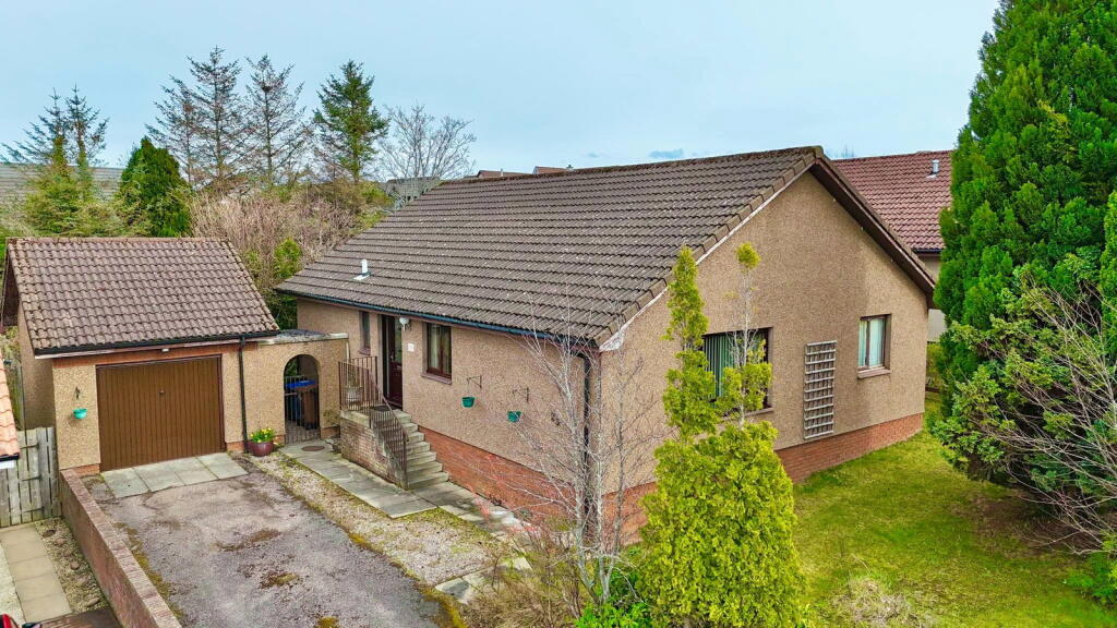 Main image of property: 23 Burn Brae, Westhill, Inverness, IV2 5RH